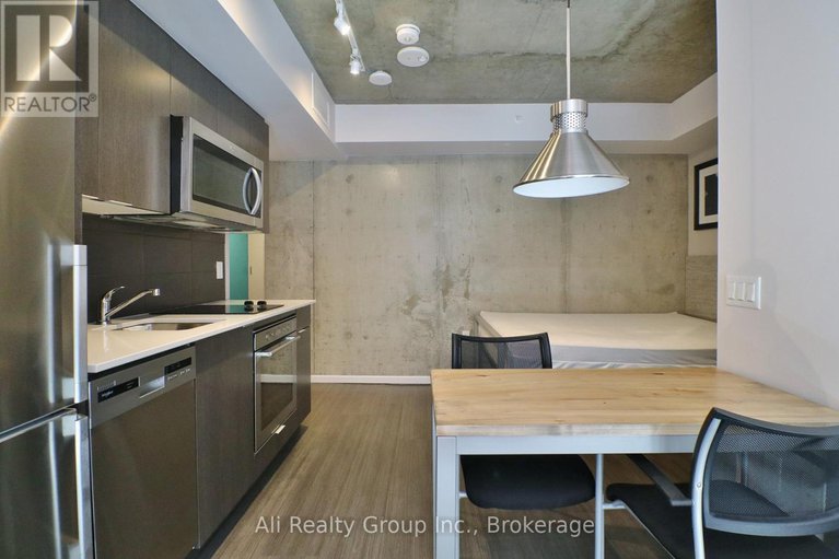 28939636/2901-105-champagne-avenue-s/west-centre-town/ottawa/ontario/K1S5E5_6