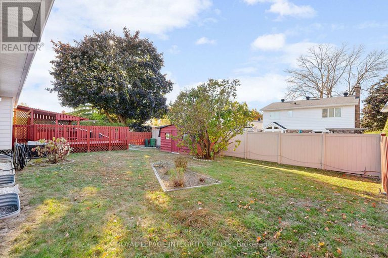 29021047/12-wynford-avenue/craig-henrywoodvale/ottawa/ontario/K2G3Z3_37