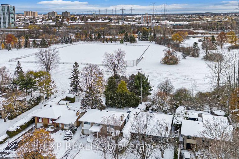 29115785/2997-linton-road/riverside-park-south/ottawa/ontario/K1V8H1_31