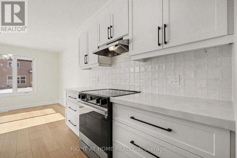 29439630/429-aurora-street/russell-twp/russell/ontario/K4R0L3_14