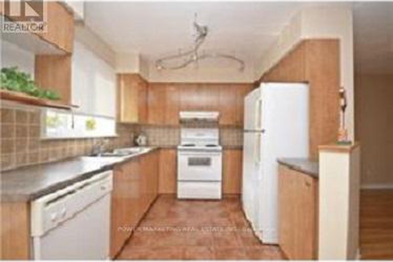 27846096/10-1701-blohm-drive/hunt-club-park/ottawa/ontario/K1G6N6_5