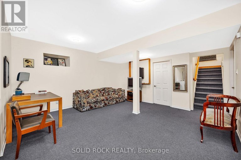 29583771/471-tillbury-avenue/laurentianview/ottawa/ontario/K2A0Y6_29