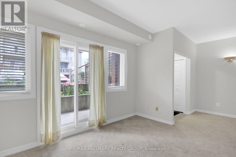 29280880/b-251-crestway-drive/barrhaven-east/ottawa/ontario/K2G0A9_18