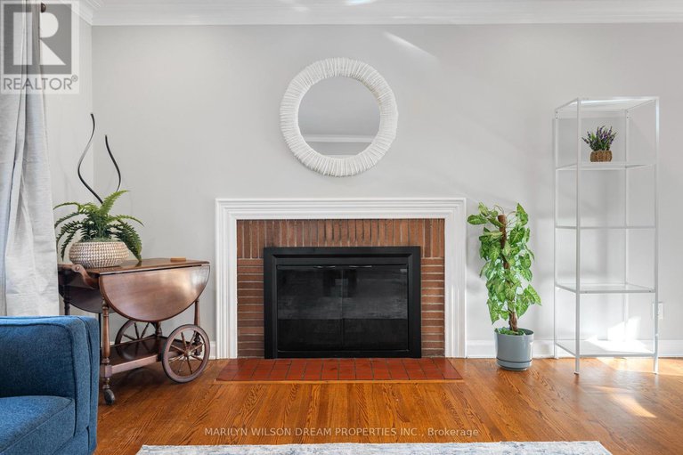 28155106/446-thessaly-circle/alta-vistafaircrest-heights/ottawa/ontario/K1H5W5_7