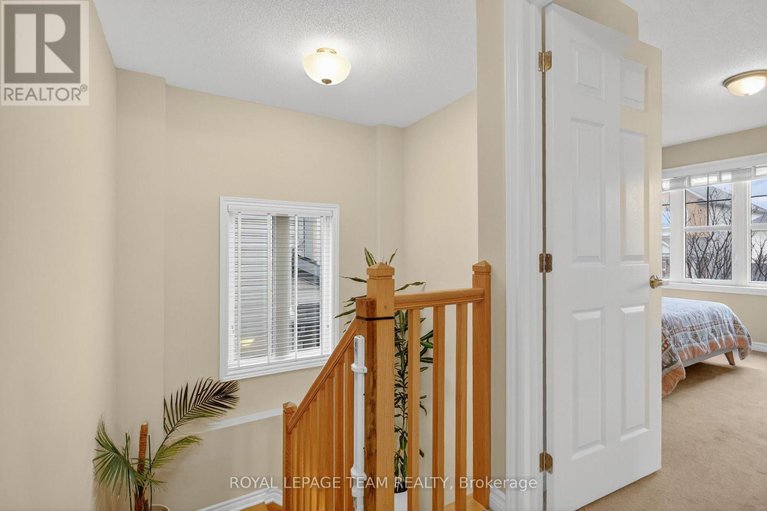 29142677/317-gallantry-way/stittsville-north/ottawa/ontario/K2S0P8_22