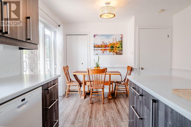 28489479/3-3-le-baron-drive/russell-twp/russell/ontario/K0A2M0_18