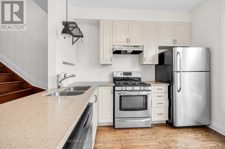 28266950/286-cambridge-street-n/west-centre-town/ottawa/ontario/K1R0B4_17