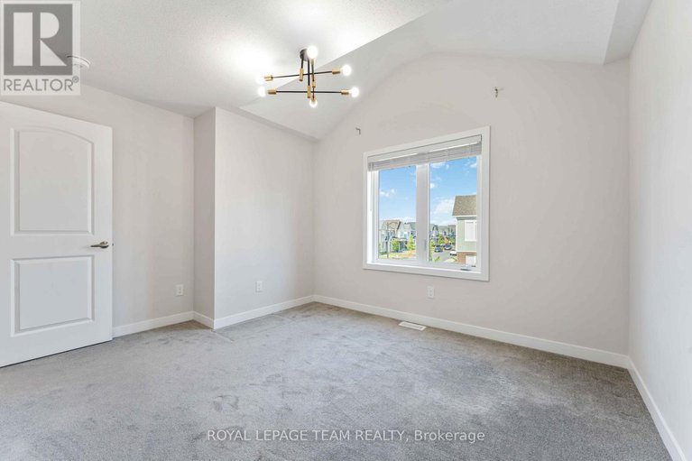 28703739/3040-travertine-way/half-moon-bay/ottawa/ontario/K2J6W9_38