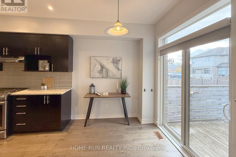 29073806/781-brian-good-avenue/riverside-southgloucester-glen/ottawa/ontario/K4M0E3_9