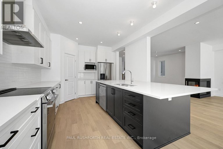 29446344/623-miikana-road/blossom-parkkemp-parkfindlay-creek/ottawa/ontario/K1X0G5_23