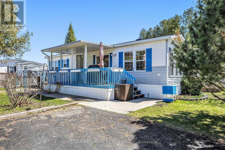 28254683/10-yvette-private/remainder-of-stittsville-area/ottawa/ontario/K0A1B0_2