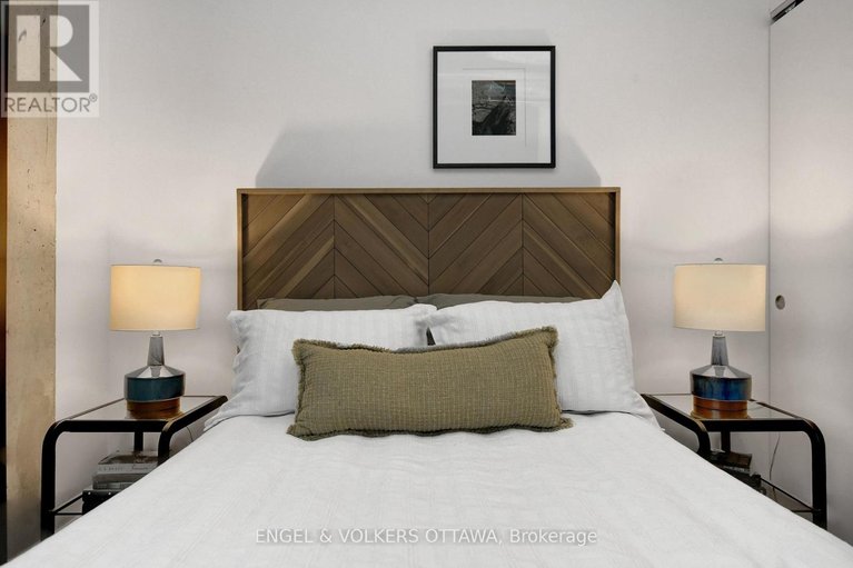 29437309/217-10-james-street/ottawa-centre/ottawa/ontario/K2P1T2_24