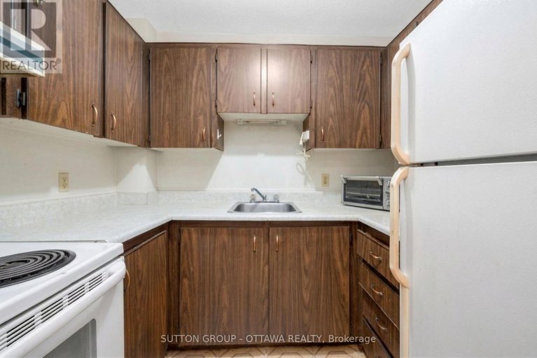 29589925/1112-st-pierre-street/convent-glen-south/ottawa/ontario/K1C1L5_22