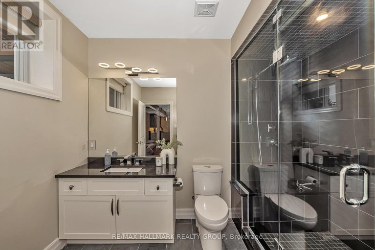 28423041/5813-red-castle-ridge/manotick-east-to-manotick-station/ottawa/ontario/K4M0A4_31