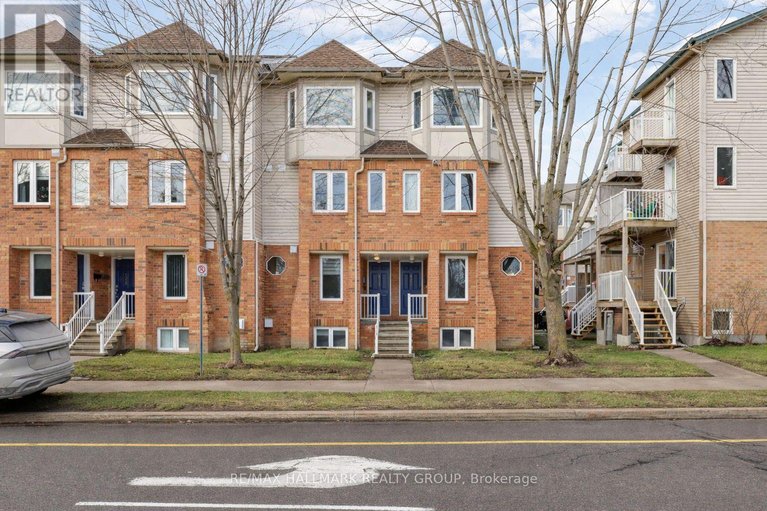 29582357/1344-guthrie-street/leslie-park/ottawa/ontario/K2H1G8_1