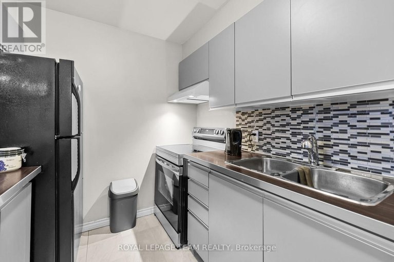 29603328/214-270-brittany-drive/viscount-alexander-park/ottawa/ontario/K1K4M3_10