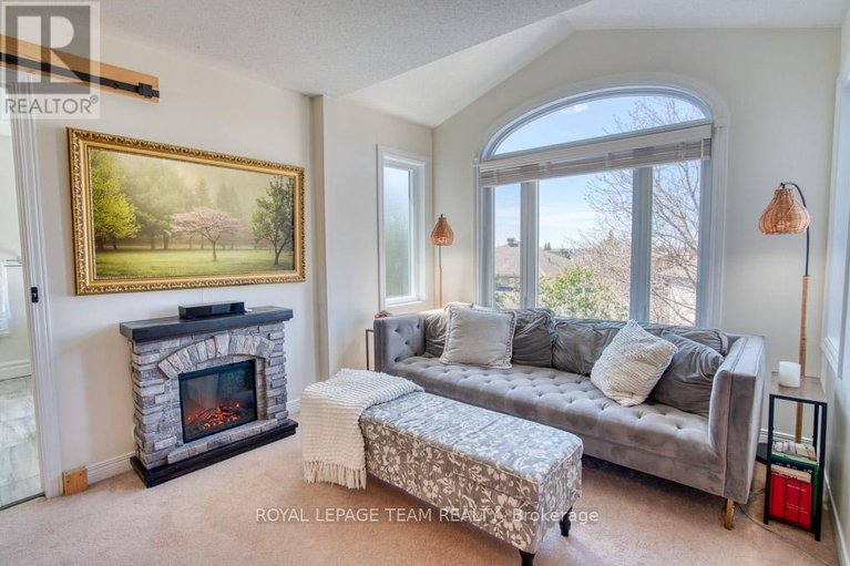 29646083/13-shannondoe-crescent-w/bridlewood/ottawa/ontario/K2M2H1_28