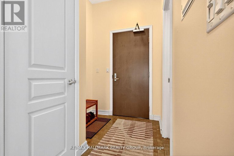 29202426/1206-200-besserer-street/sandy-hill/ottawa/ontario/K1N0A7_4