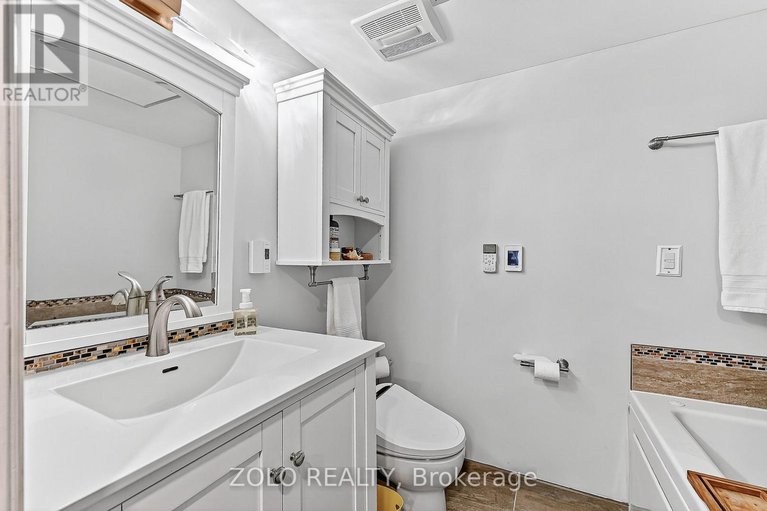 29013246/1101-160-george-street/lower-townbyward-market/ottawa/ontario/K1N9M2_32