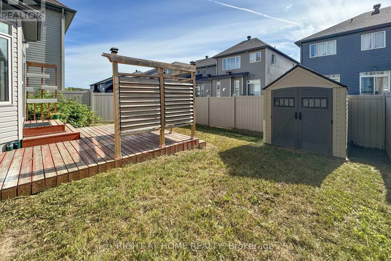 28767578/506-peerless-street/cedargrovefraserdale/ottawa/ontario/K2J5P9_36
