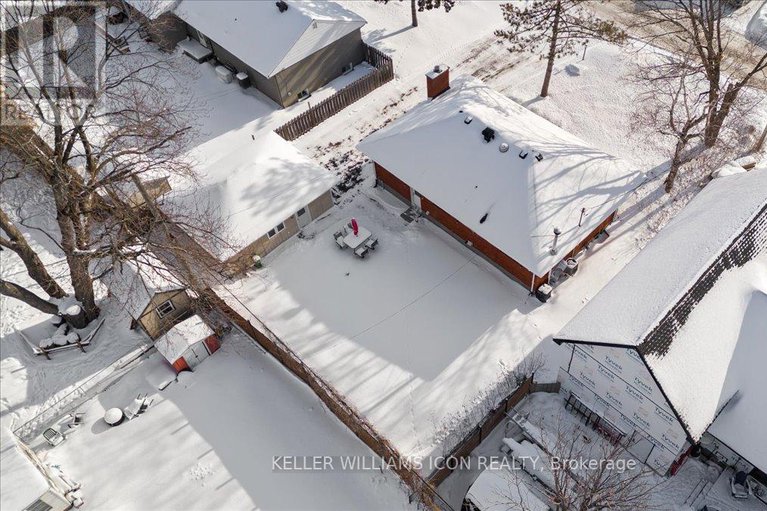 29275190/45-epworth-avenue/meadowlandsst-claire-gardens/ottawa/ontario/K2G2L8_35