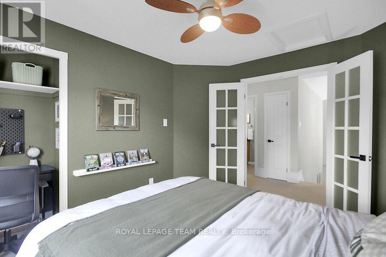 28519843/23-windgate-crescent/emerald-meadowstrailwest/ottawa/ontario/K2M2X1_32
