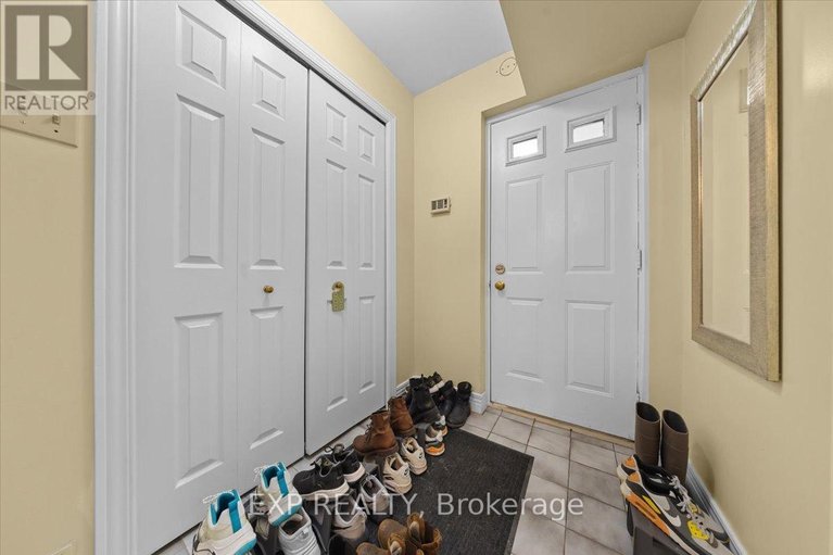 29624617/40-lewis-street/ottawa-centregolden-triangle/ottawa/ontario/K2P0S3_32