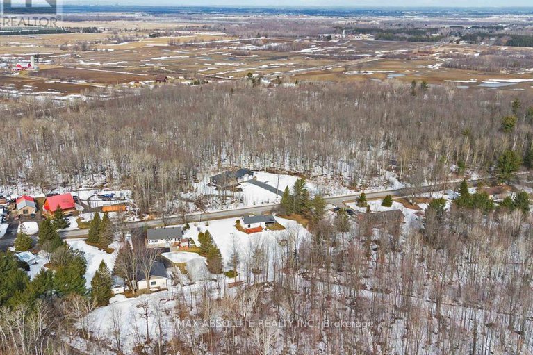 29180472/1984-forced-road/vars-area/ottawa/ontario/K0A3H0_23