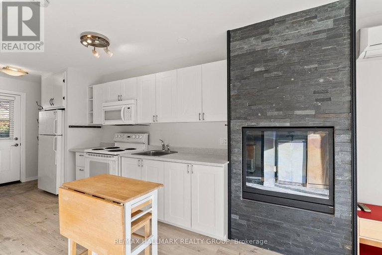 29048191/26-ettrick-crescent/pheasant-run/ottawa/ontario/K2J1G1_28