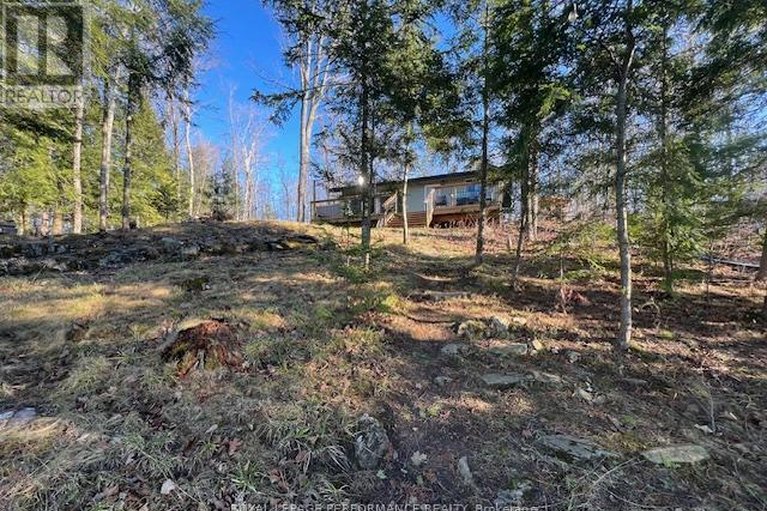 29656674/117-raycroft-peninsula/lanark-highlands-darling-twp/lanark-highlands/ontario/K0A3L0_27