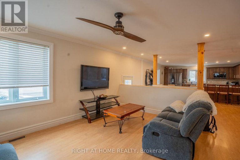 29637005/682-henri-circle/town-of-rockland/clarence-rockland/ontario/K4K1C4_7