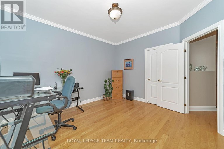 28423475/1426-spartan-grove-street/greely/ottawa/ontario/K4P1R6_20