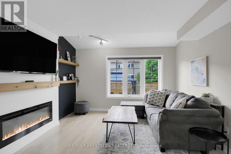 28463805/218-bookton-place/riverside-southgloucester-glen/ottawa/ontario/K1V1L9_14