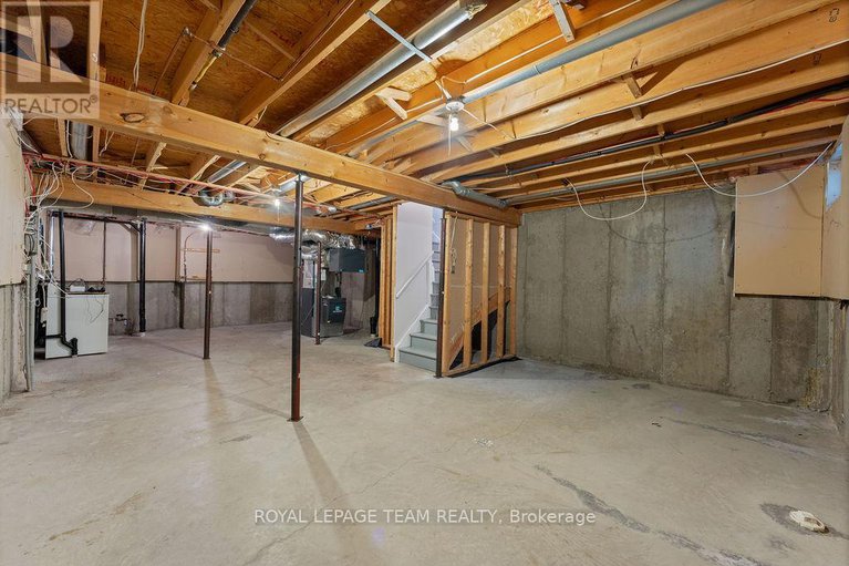 28605729/1073-ewing-street/hunt-club-park/ottawa/ontario/K1G4Y6_29