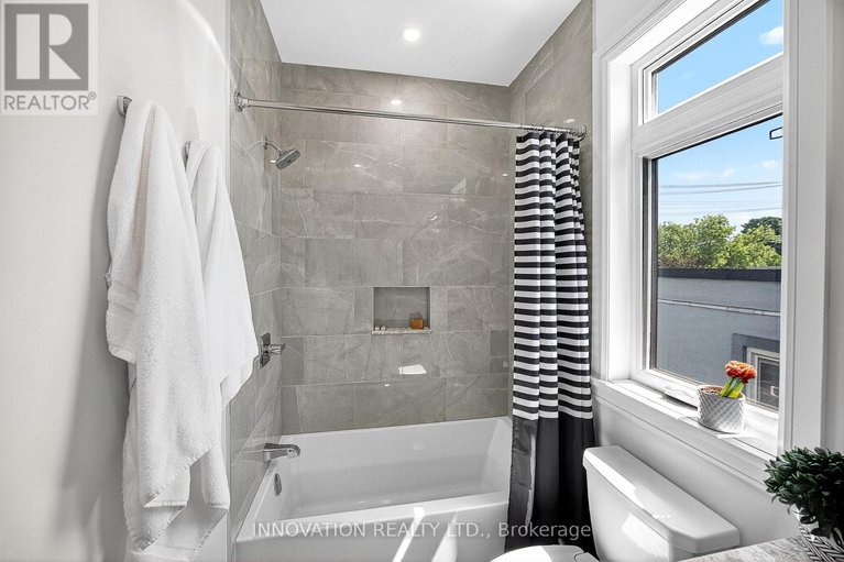 28944212/160-marier-avenue/vanier/ottawa/ontario/K1L5S1_26