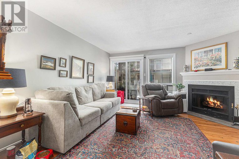 28394820/63-briston-private/hunt-club-park/ottawa/ontario/K1G5P8_3