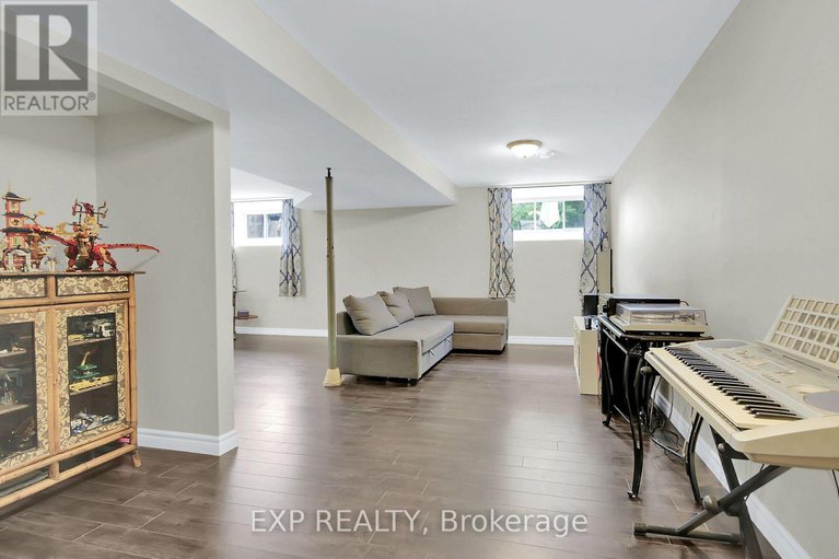 28533417/332-finner-court/almonte/mississippi-mills/ontario/K0A1A0_33
