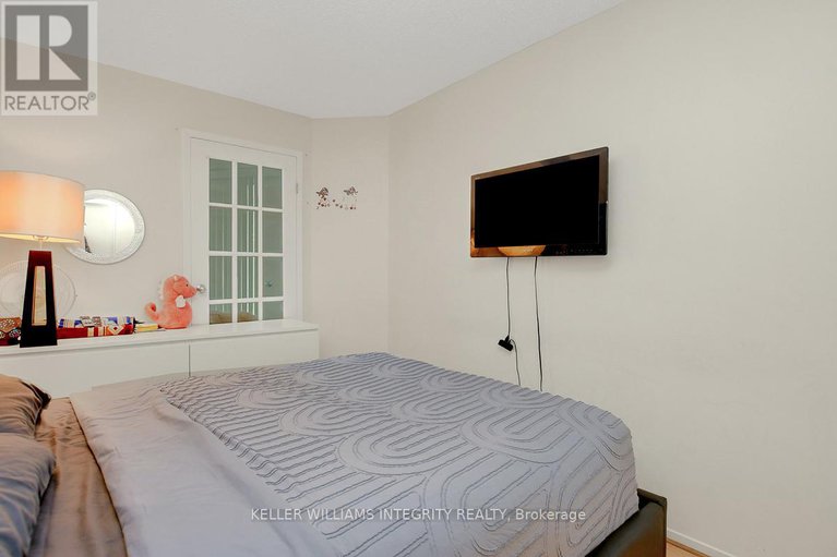 28364713/212-1025-grenon-avenue/fairfield-heights/ottawa/ontario/K2B8S5_26