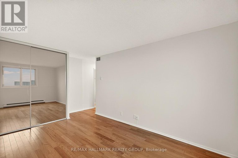 29155783/1702-1195-richmond-road/woodroffe/ottawa/ontario/K2B8E4_38