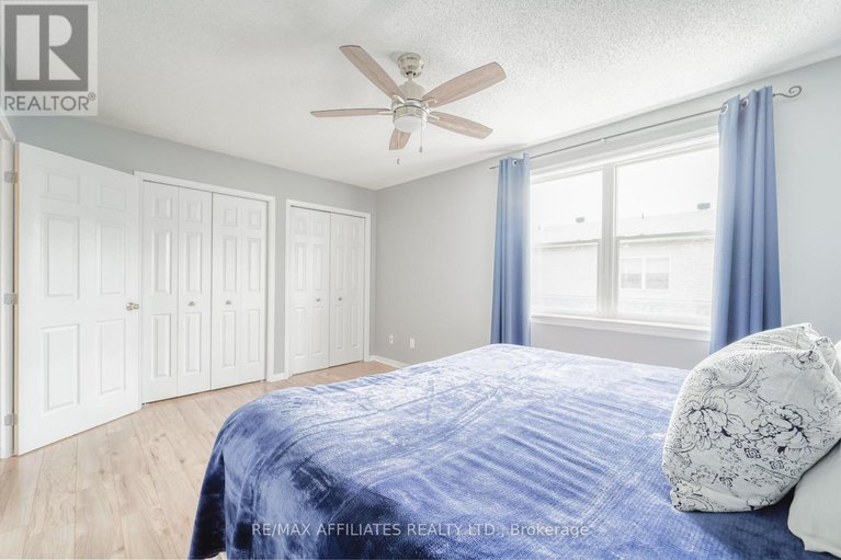 28581367/243-monterey-drive/leslie-park/ottawa/ontario/K2H7B1_17