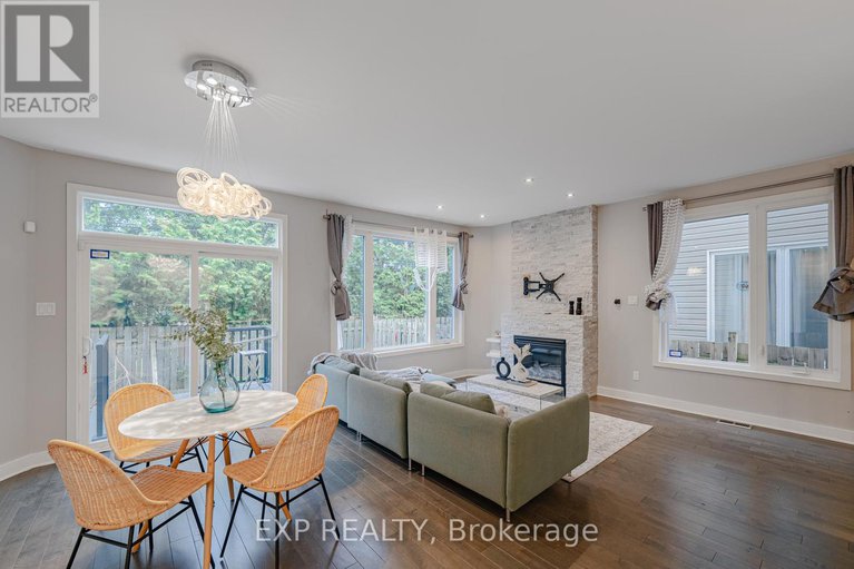 28359766/14-camil-street/castle-heightsrideau-high/ottawa/ontario/K1K0X1_13