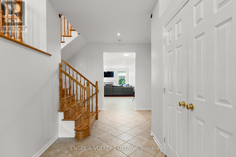 28533068/271-berrigan-drive/longfields/ottawa/ontario/K2J5C3_3