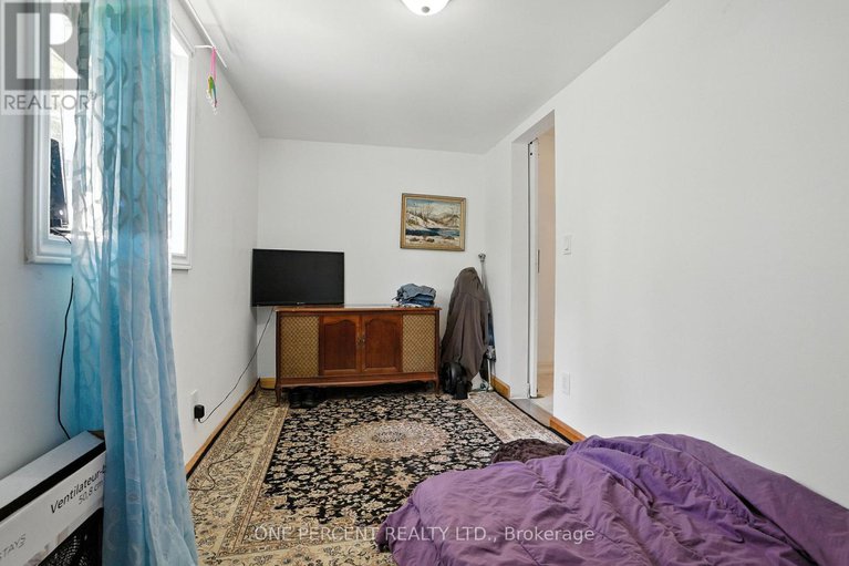 28852356/279-anna-avenue-w/carlington/ottawa/ontario/K1Z7V5_21