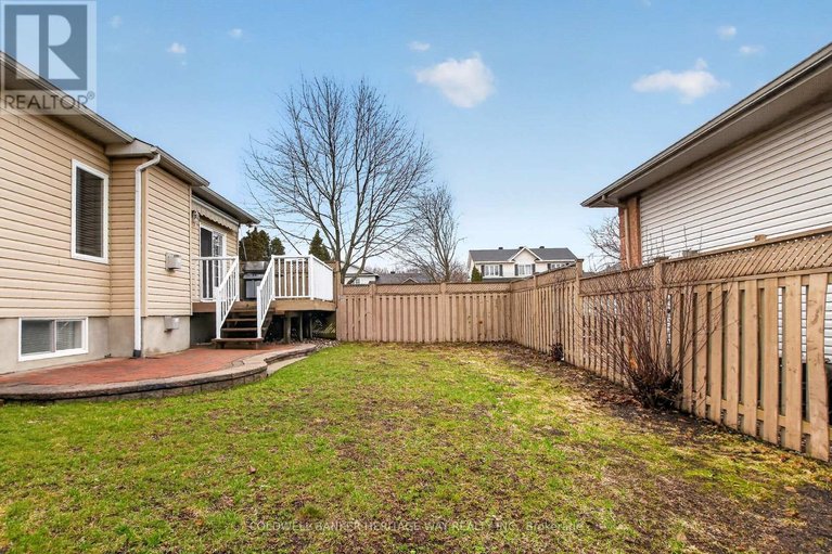 29616835/280-sarah-street/carleton-place/carleton-place/ontario/K7C2Y6_43