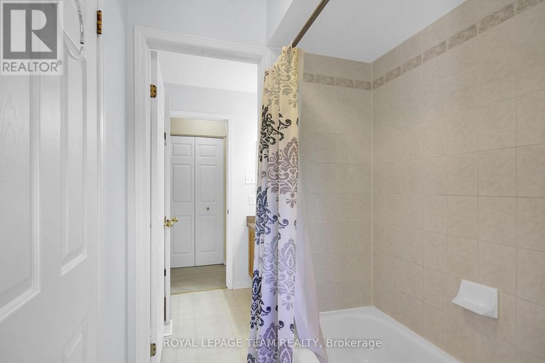 28617518/16-riverbank-court/stittsville-central/ottawa/ontario/K2S1V7_25