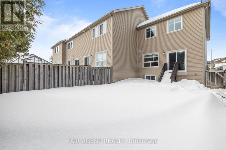 29495953/165-dahlia-street/town-of-rockland/clarence-rockland/ontario/K4K0G1_28