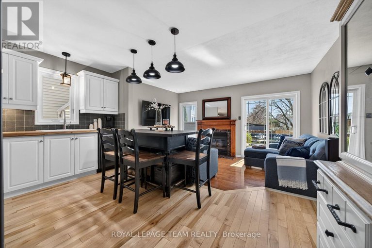 29629629/151-equestrian-drive/bridlewood/ottawa/ontario/K2M2C1_16