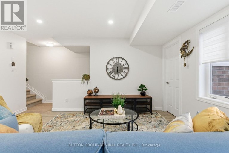 29470699/903-nautilus-private/emerald-meadowstrailwest/ottawa/ontario/K2V0S5_4