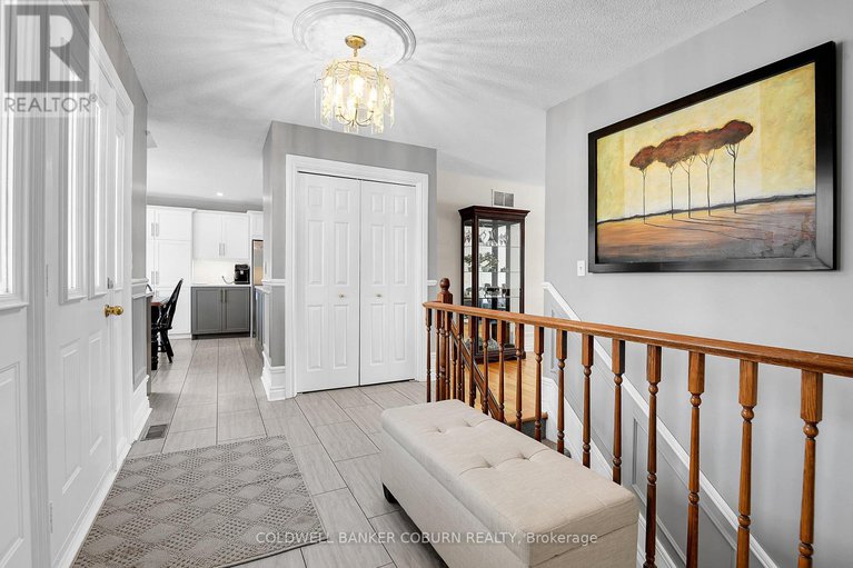 29348349/11-kimberly-avenue/north-grenville-twp-kemptville-east/north-grenville/ontario/K0G1J0_21