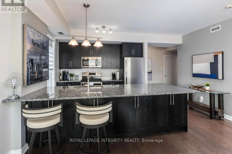 29555752/201-300-jatoba-private/emerald-meadowstrailwest/ottawa/ontario/K2V0E7_16